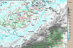 Schauer, Regen und Wind am Nachmittag